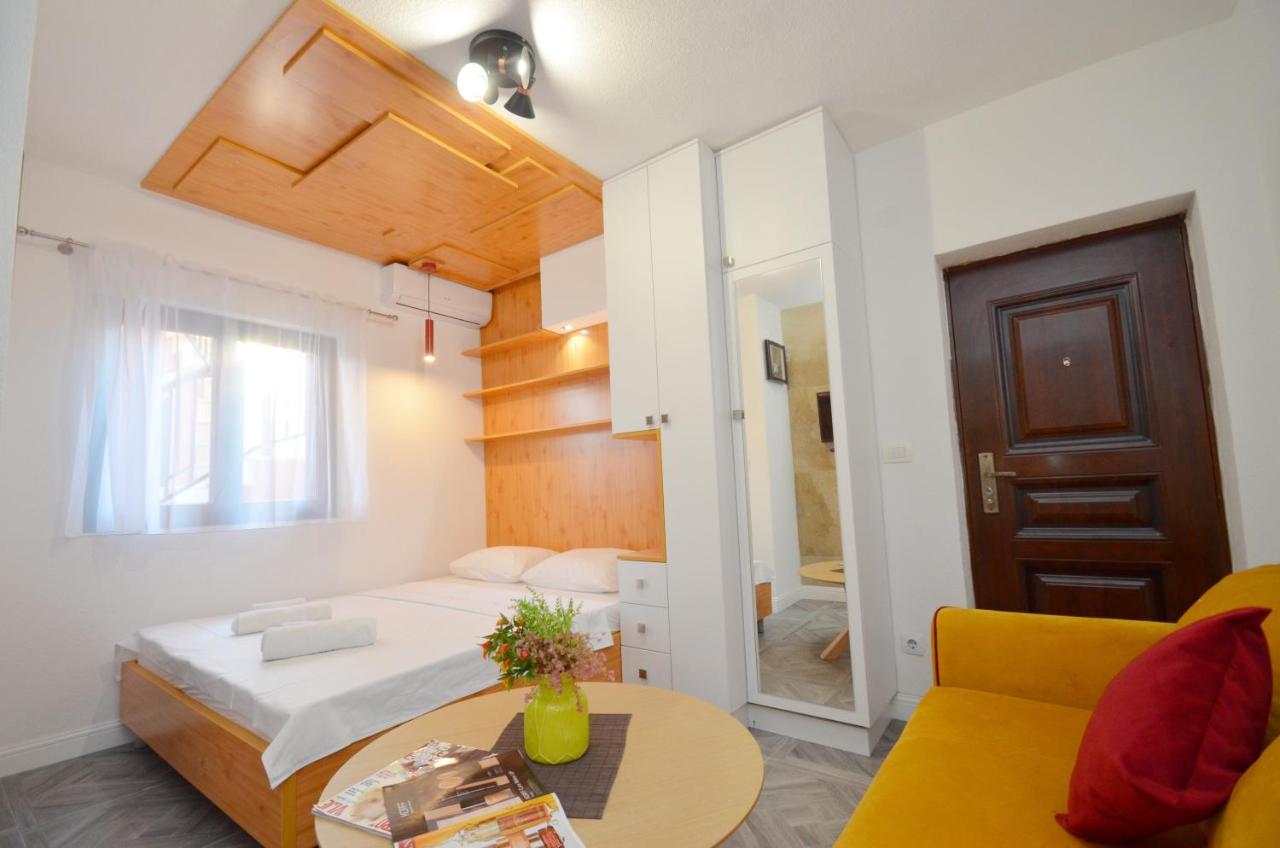 Apartments Lux S Tivat Exterior foto