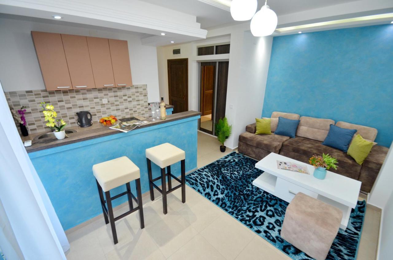 Apartments Lux S Tivat Exterior foto