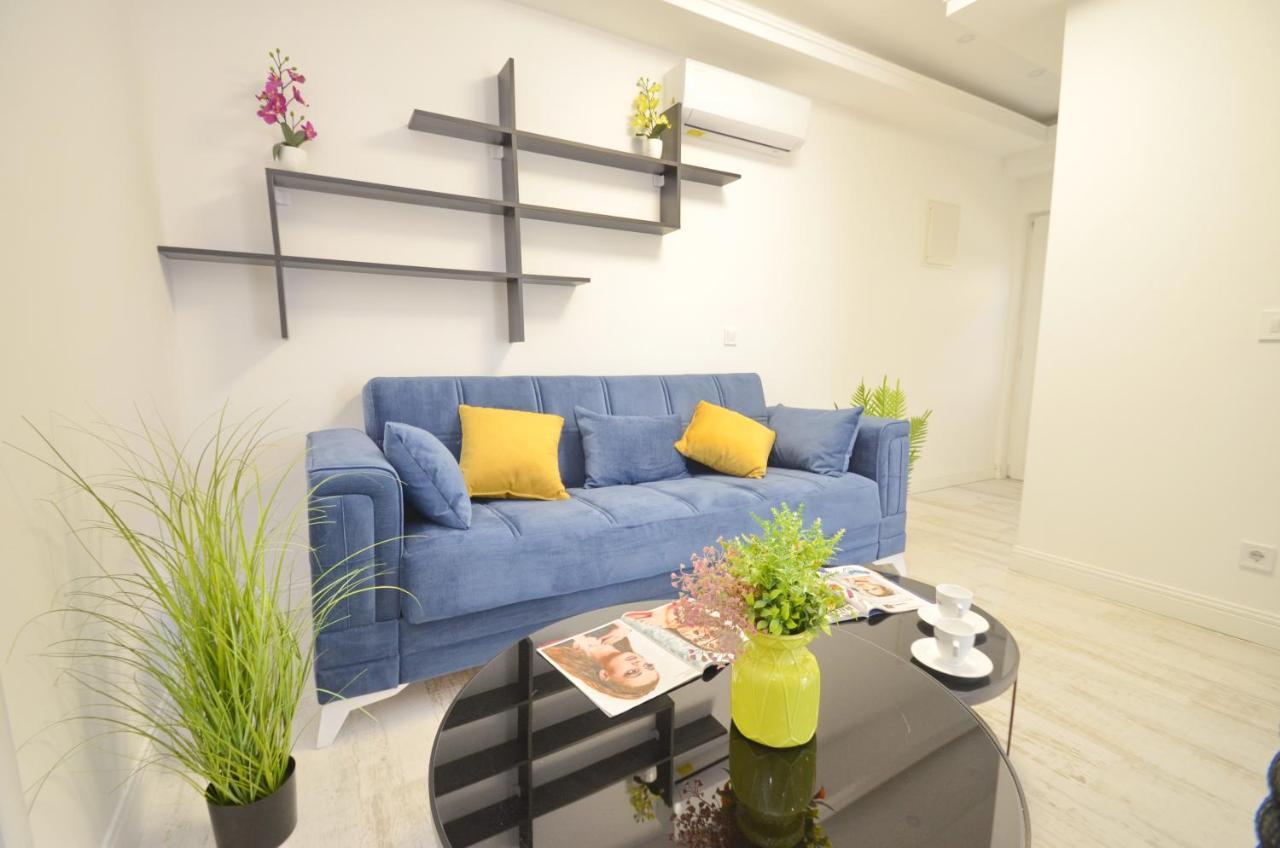 Apartments Lux S Tivat Exterior foto